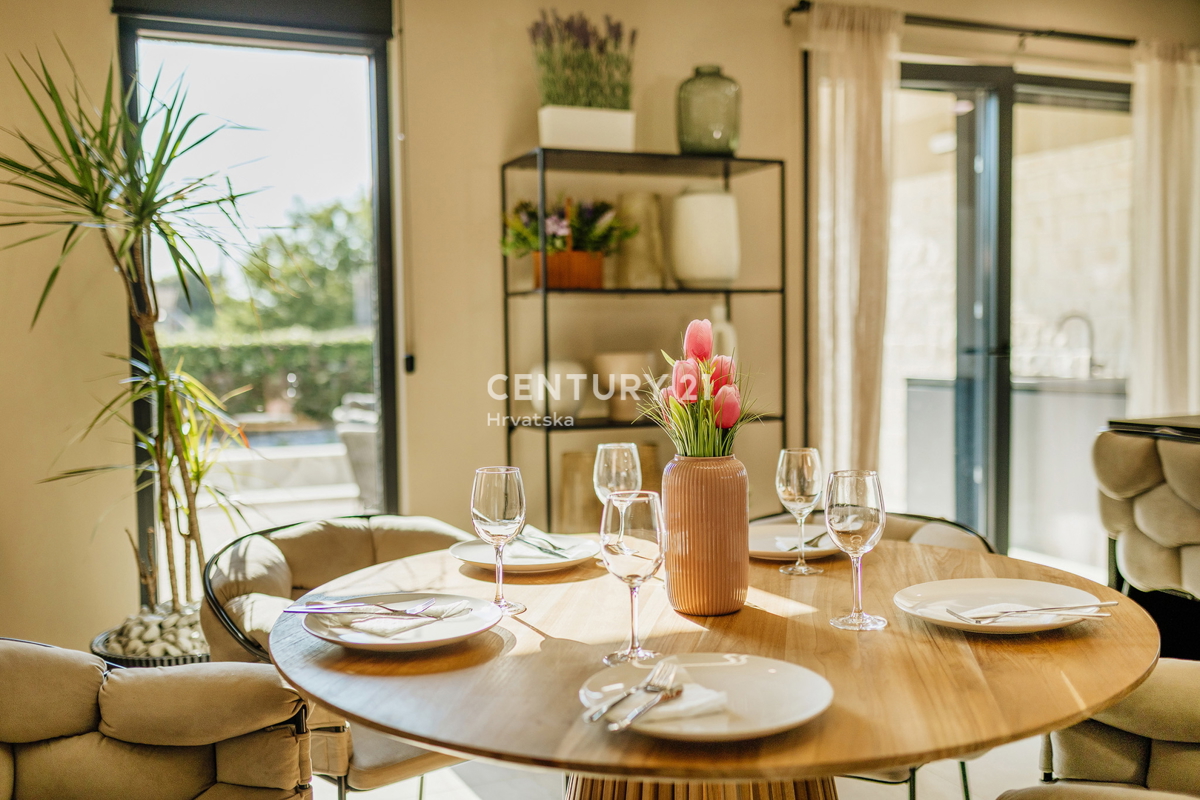 Maison À vendre - ISTARSKA TAR-VABRIGA