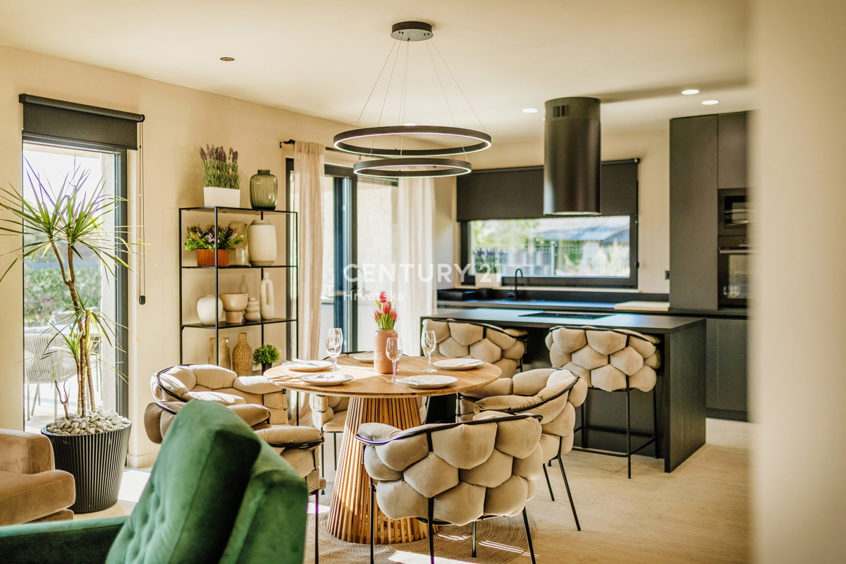 Maison À vendre - ISTARSKA TAR-VABRIGA
