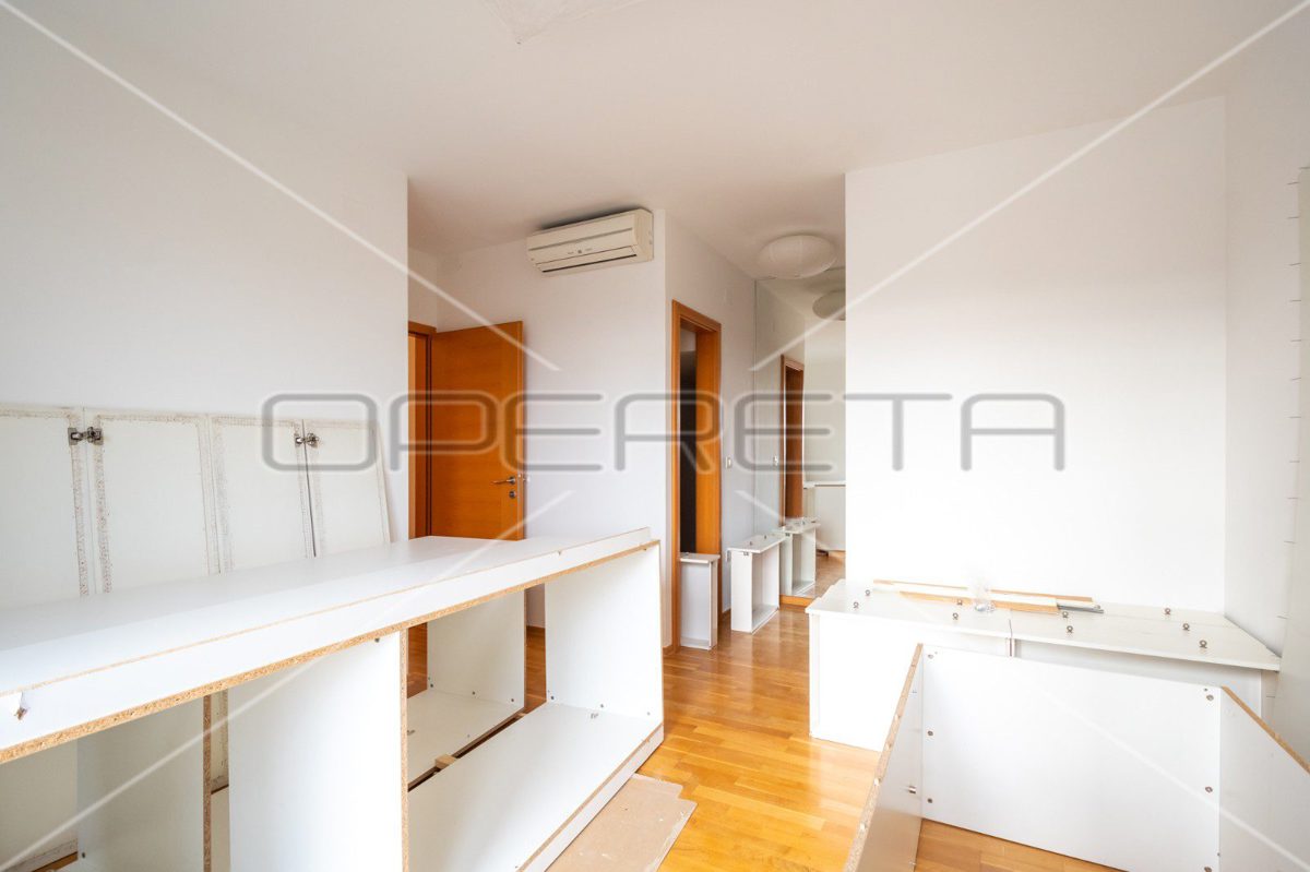 Flat For rent - GRAD ZAGREB ZAGREB