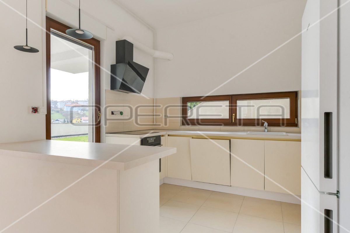 Flat For rent - Grad Zagreb Zagreb - foto 4/18