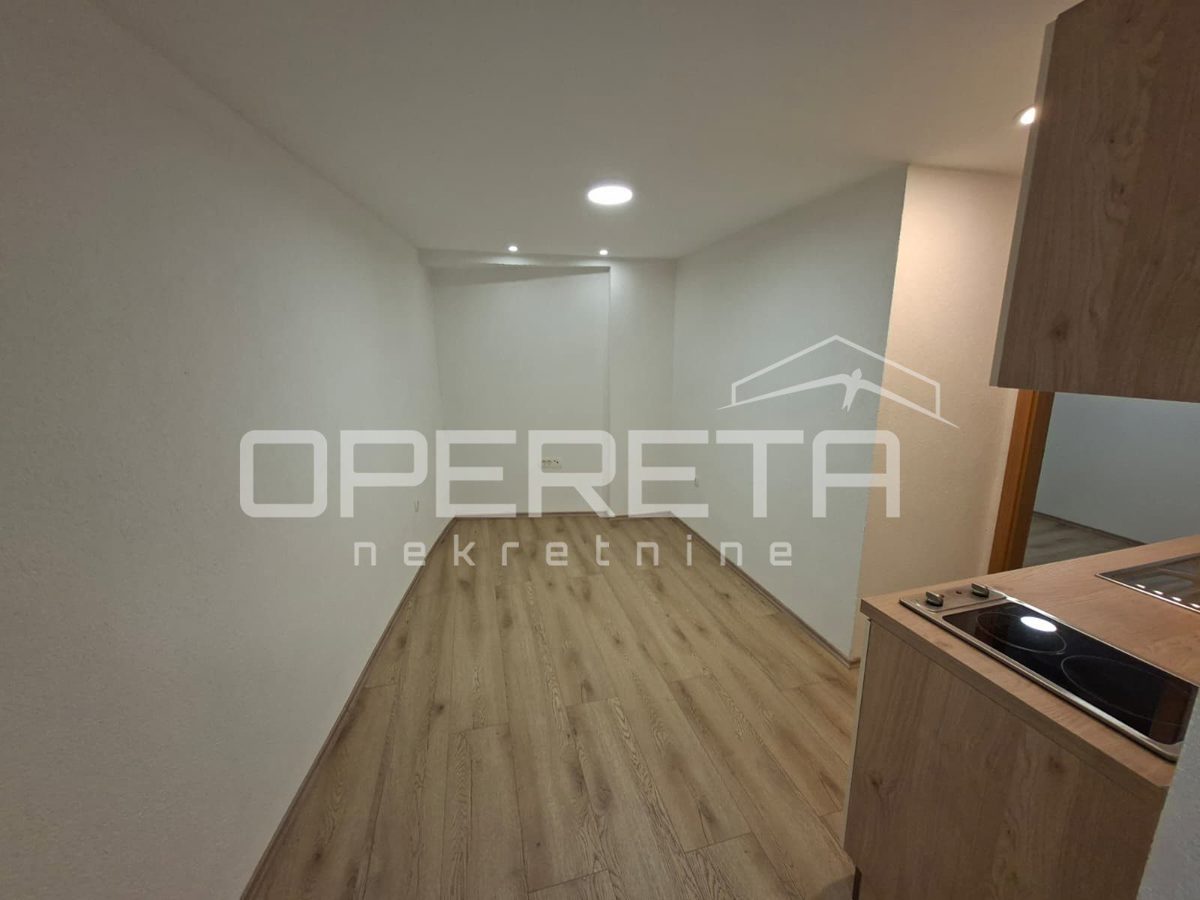 Flat For sale - Splitsko-dalmatinska Split - foto 2/10