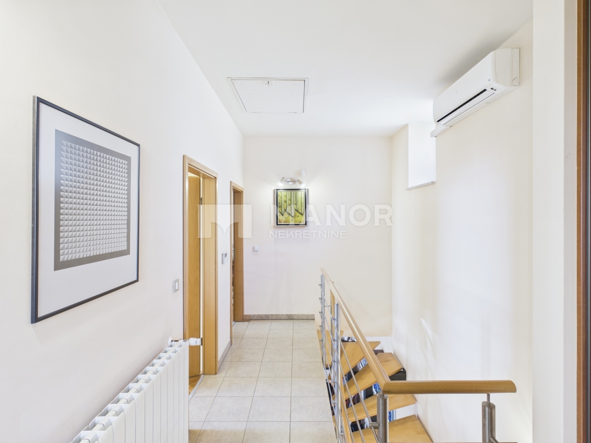 House For sale - PRIMORSKO-GORANSKA KOSTRENA