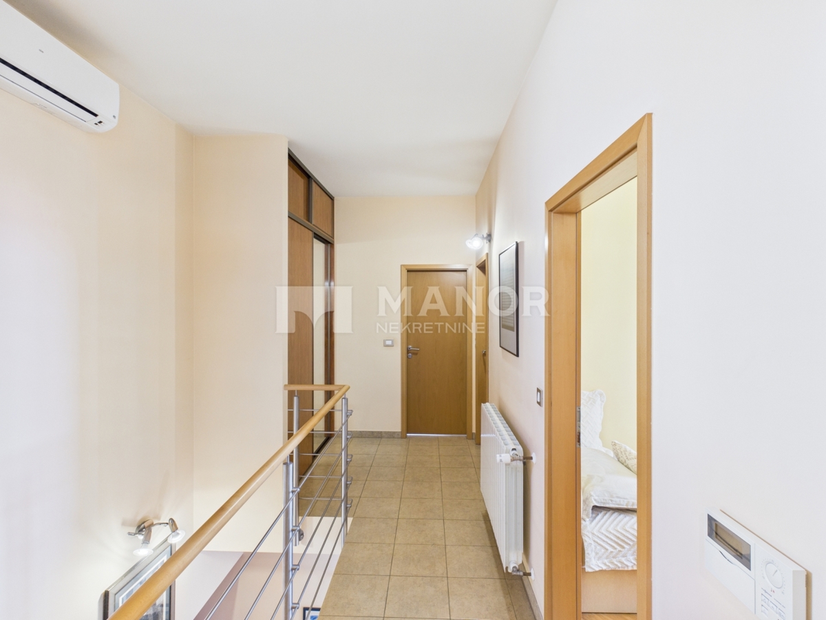 House For sale - PRIMORSKO-GORANSKA KOSTRENA