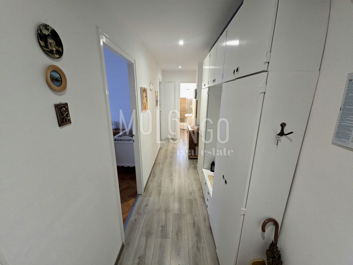 Flat For sale - PRIMORSKO-GORANSKA LOVRAN