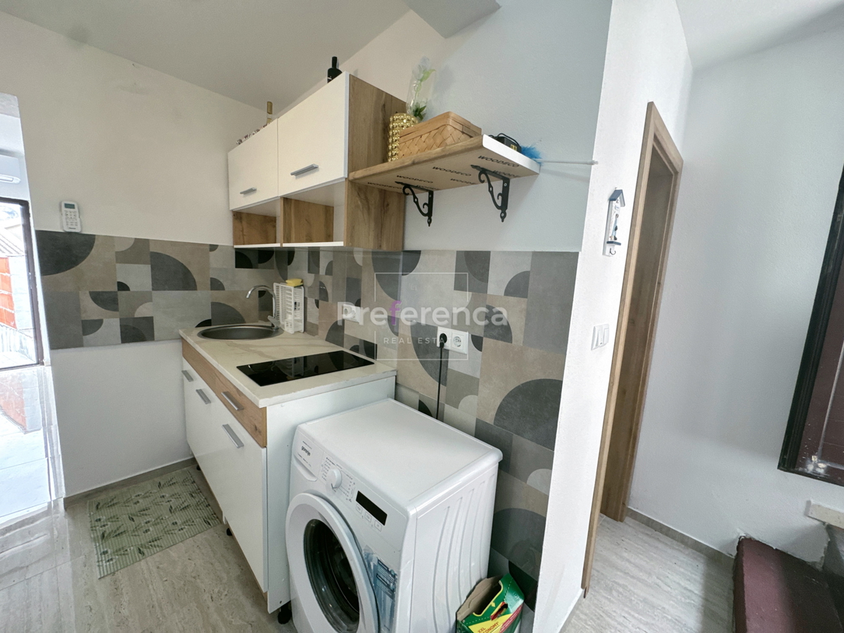 Haus Zu verkaufen - LIČKO-SENJSKA NOVALJA