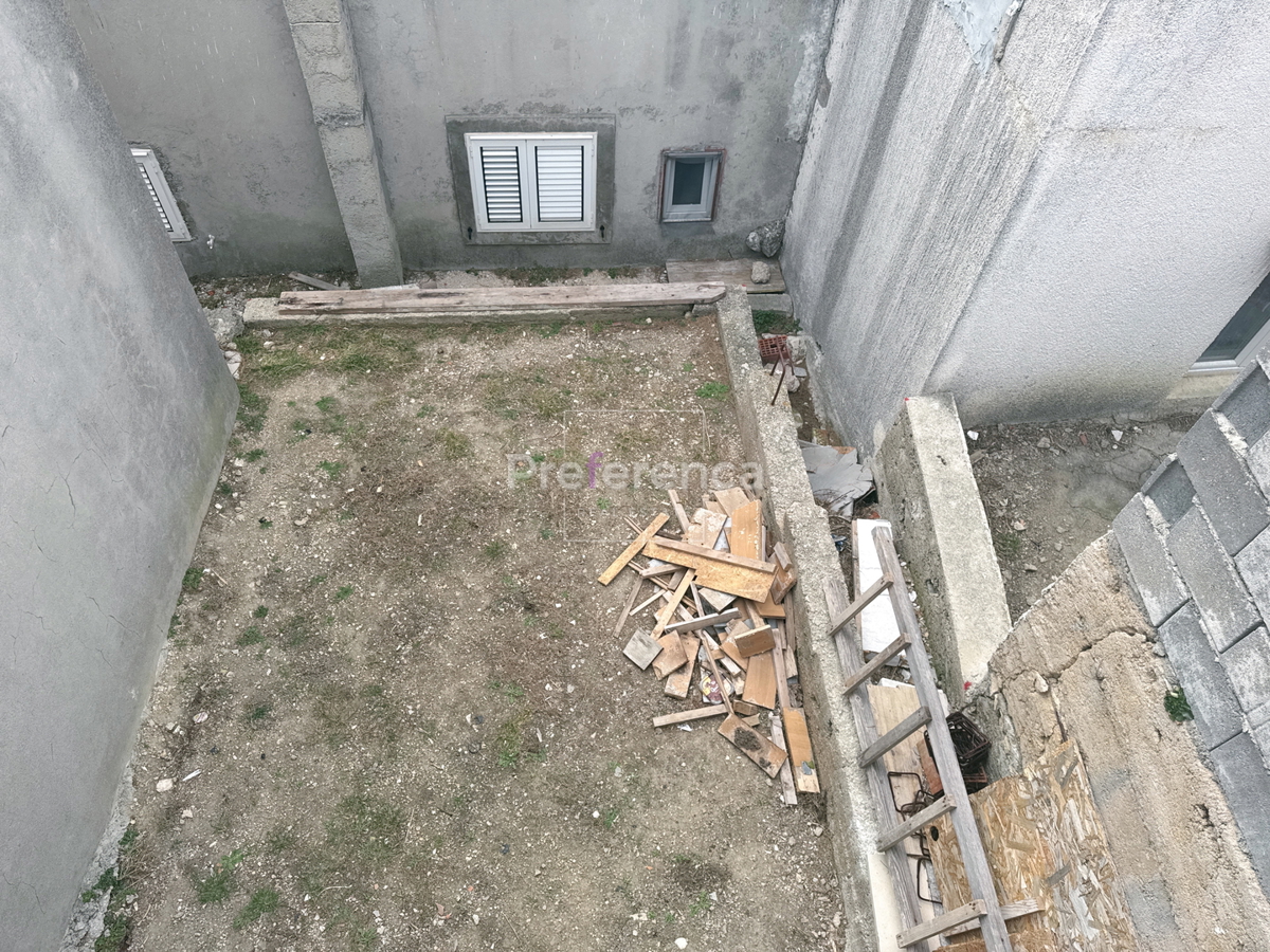 Haus Zu verkaufen - LIČKO-SENJSKA NOVALJA