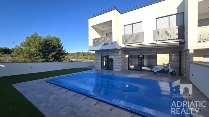Haus Zu verkaufen - šibensko-kninska Vodice - foto 2/24