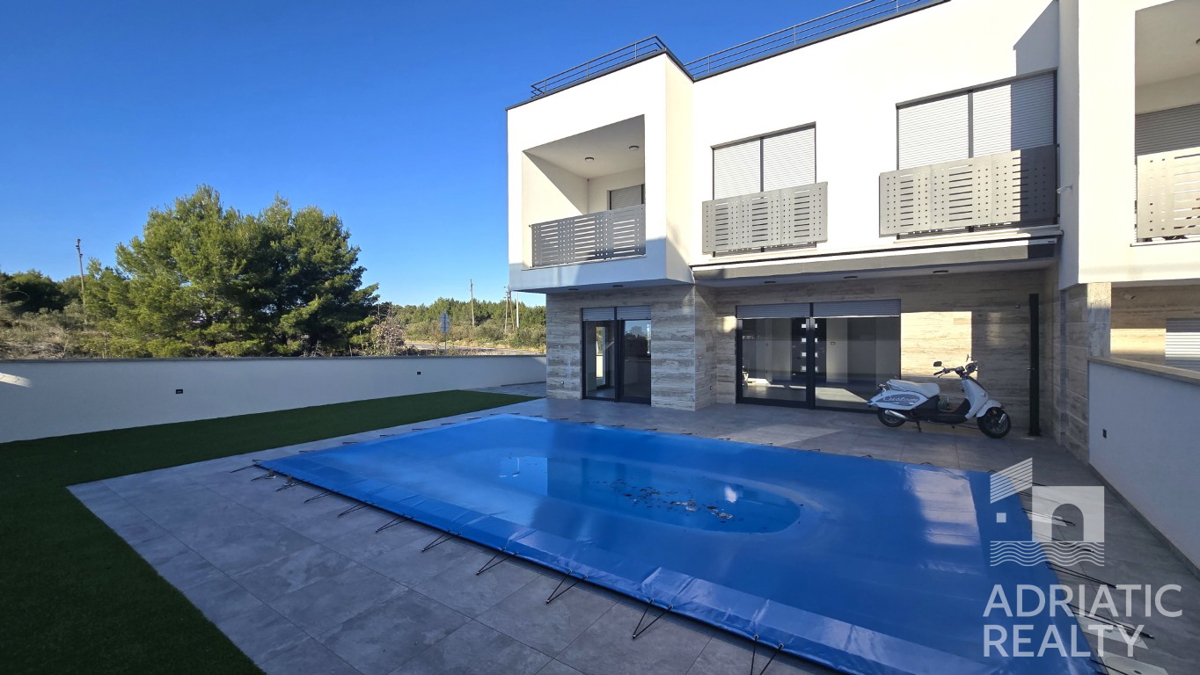 House For sale - šibensko-kninska Vodice - foto 2/24
