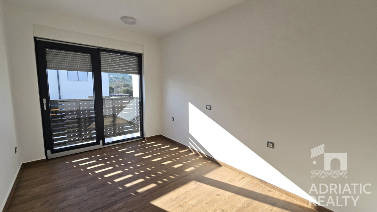 House For sale - ŠIBENSKO-KNINSKA VODICE