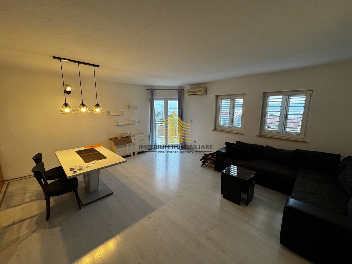 Appartement À vendre - SPLITSKO-DALMATINSKA KAŠTELA