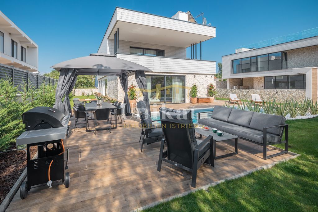 Kuća Na prodaju - ISTARSKA POREČ