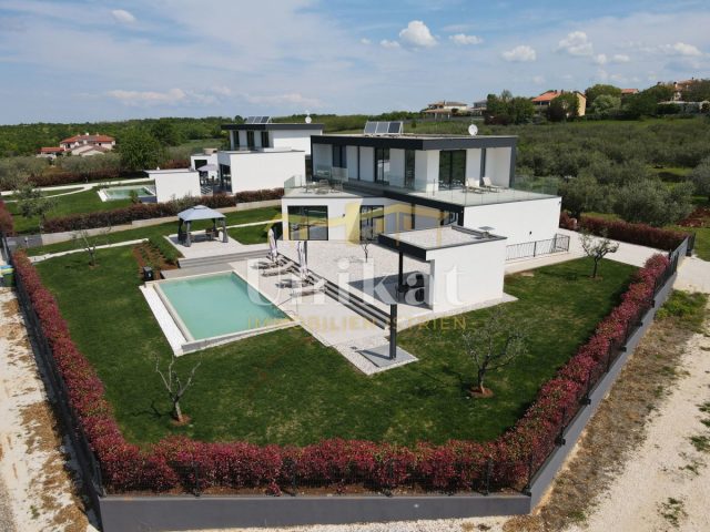 Haus Zu verkaufen - Istarska Poreč - foto 2/26