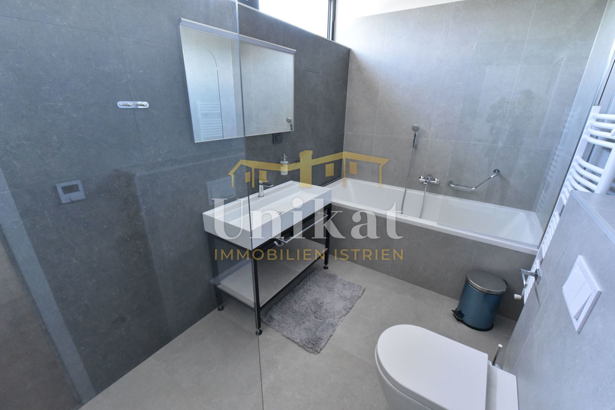 House For sale - ISTARSKA POREČ