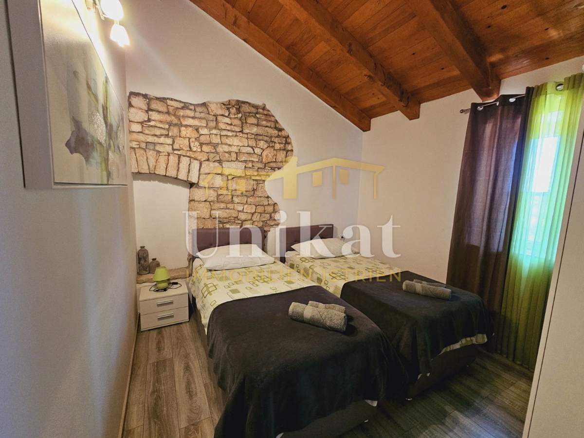 Kuća Na prodaju - ISTARSKA SVETI LOVREČ