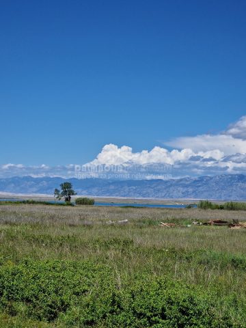 Land for sale 452 m² – Privlaka