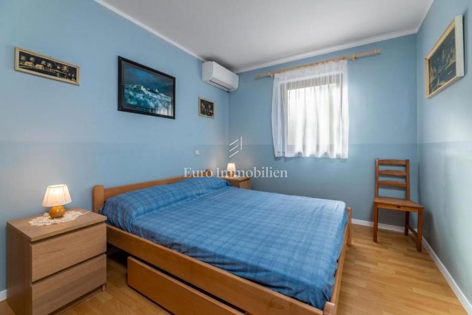 Stan Na prodaju - PRIMORSKO-GORANSKA KRK