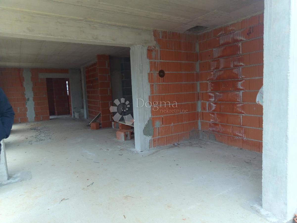 House For sale - ZADARSKA NIN