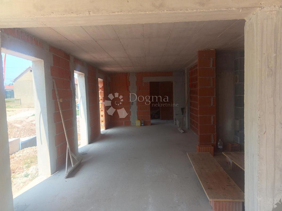 House For sale - ZADARSKA NIN