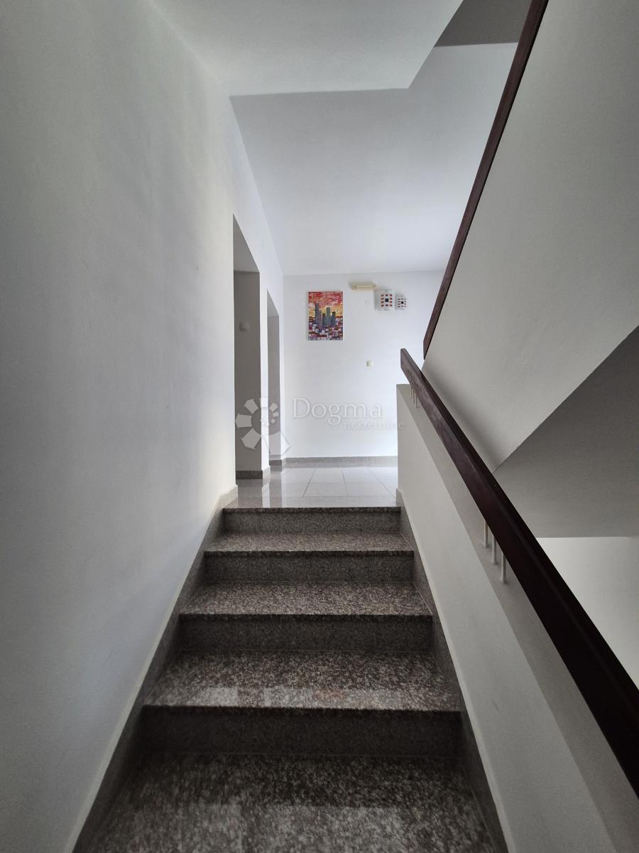 Apartmán Na prodej - PRIMORSKO-GORANSKA NOVI VINODOLSKI