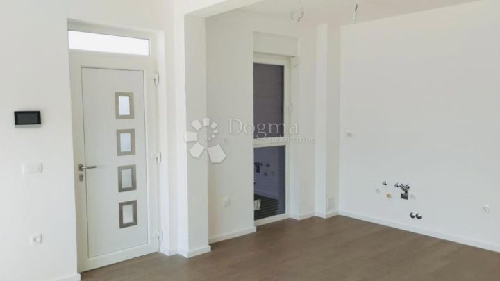 Flat For sale - Ličko-senjska Novalja - foto 5/6