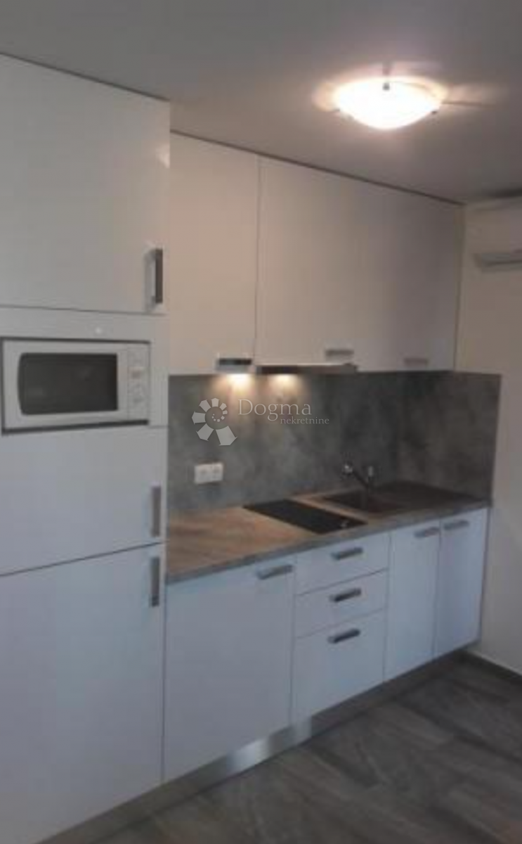 Casa In vendita - ZADARSKA NIN