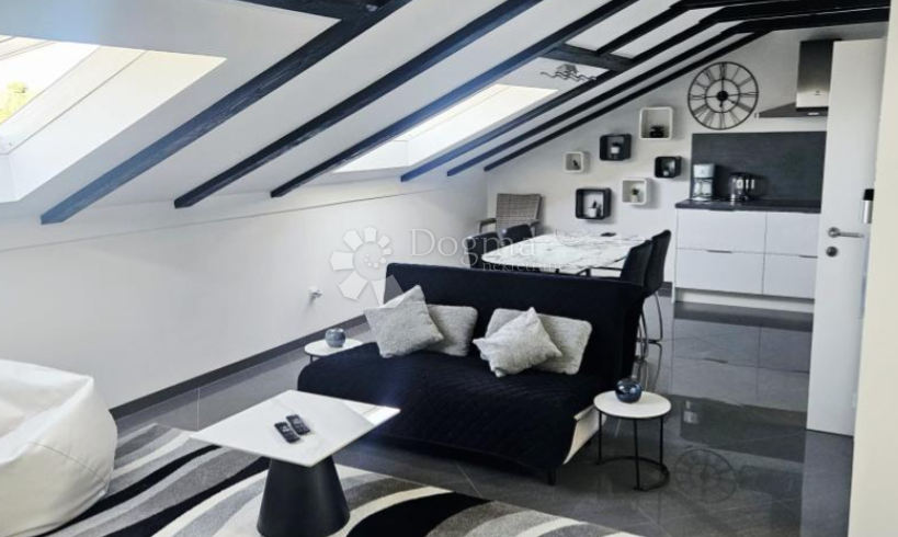 Casa In vendita - ZADARSKA NIN