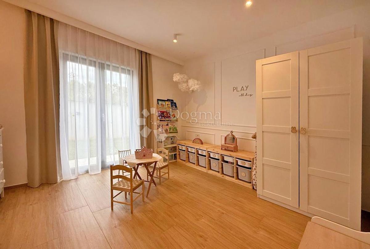Haus Zu verkaufen - ISTARSKA PULA