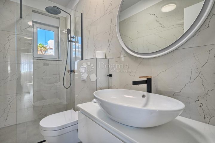Flat For sale - šibensko-kninska Primošten - foto 4/11