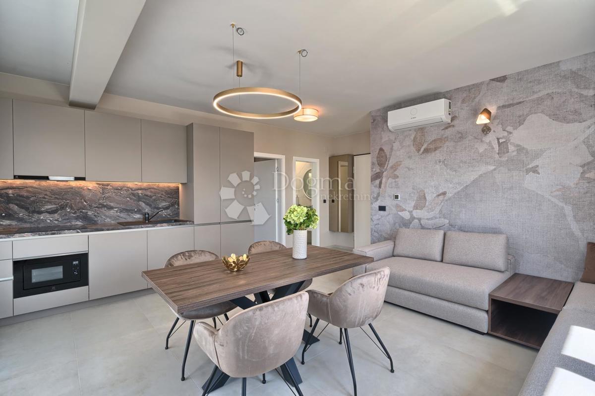 Apartma Na predaj - ŠIBENSKO-KNINSKA PRIMOŠTEN