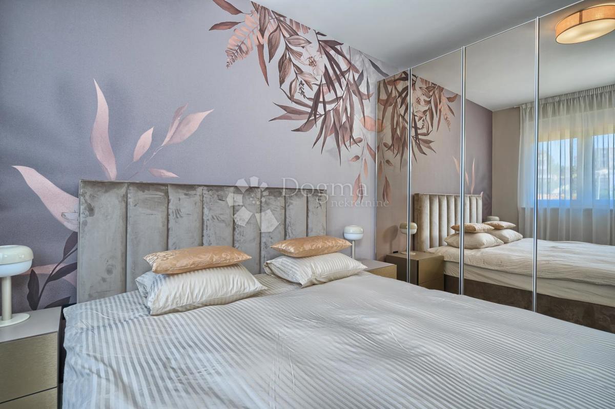 Apartma Na predaj - ŠIBENSKO-KNINSKA PRIMOŠTEN