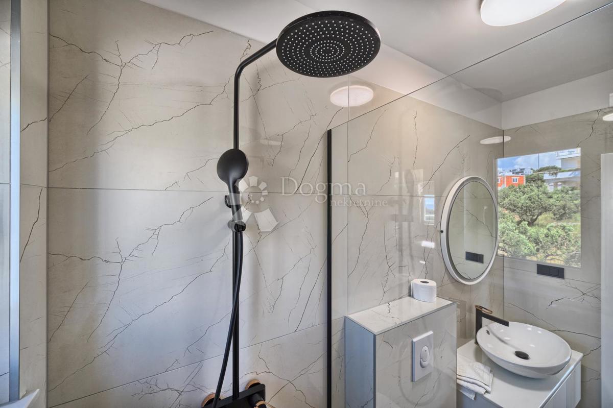 Apartma Na predaj - ŠIBENSKO-KNINSKA PRIMOŠTEN