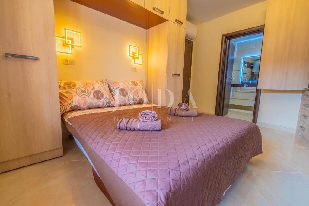 House For sale - PRIMORSKO-GORANSKA NOVI VINODOLSKI