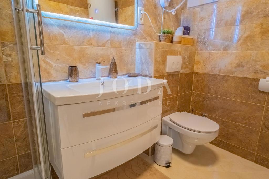 House For sale - PRIMORSKO-GORANSKA NOVI VINODOLSKI