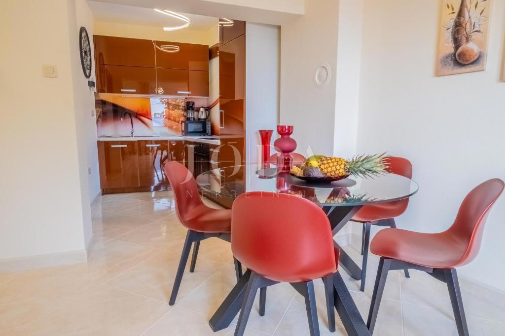 House For sale - PRIMORSKO-GORANSKA NOVI VINODOLSKI