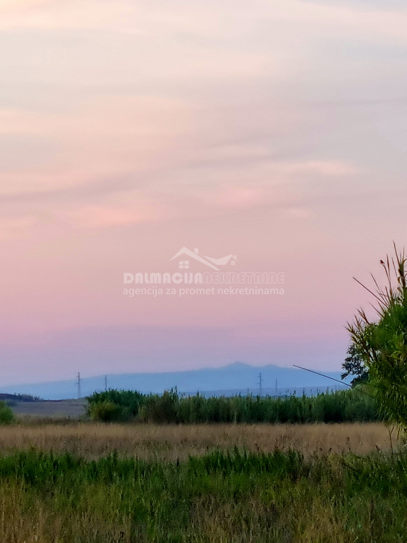 Land For sale - ZADARSKA PRIVLAKA