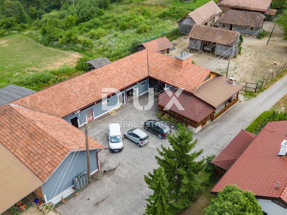 Terrain À vendre - SISAČKO-MOSLAVAČKA GVOZD