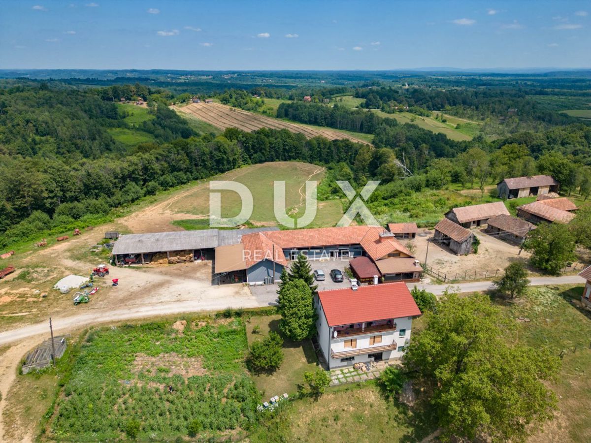 Terrain À vendre - SISAČKO-MOSLAVAČKA GVOZD