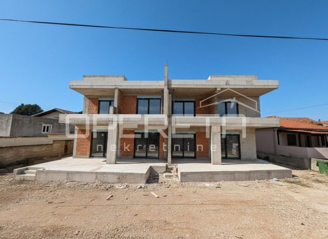 Dom na predaj 216 m² – Murter