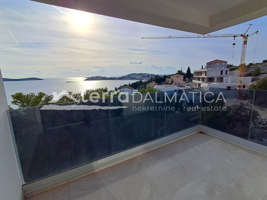 Flat For sale - SPLITSKO-DALMATINSKA MARINA