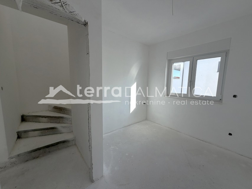 Flat For sale - ŠIBENSKO-KNINSKA VODICE