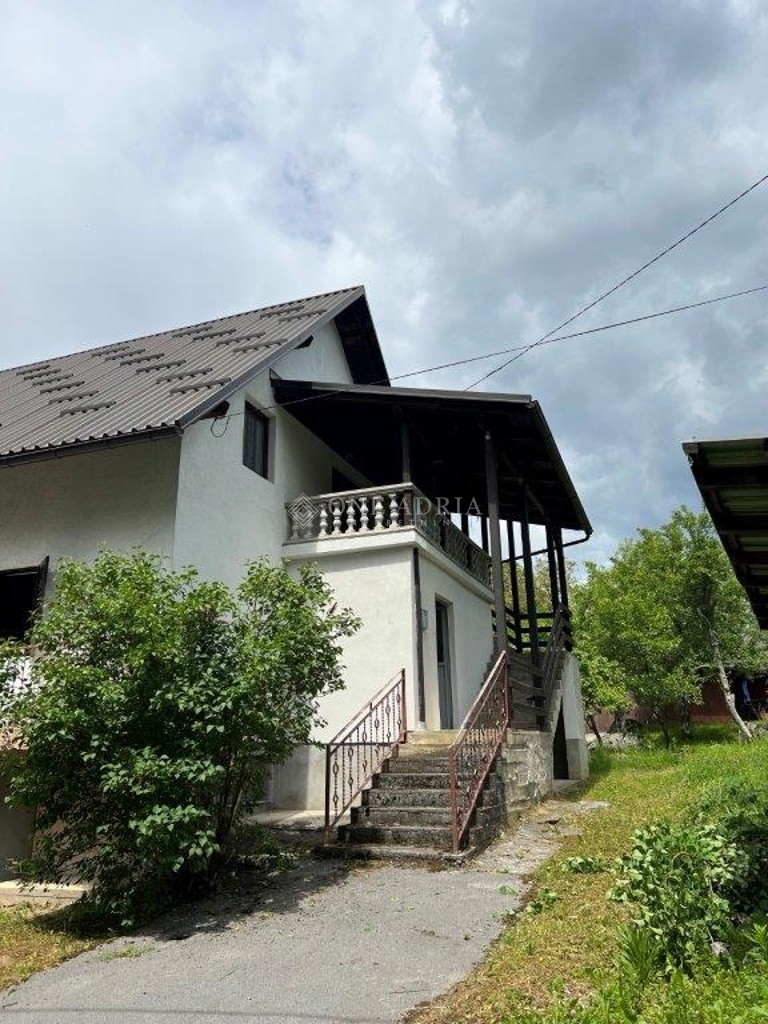 Casa In vendita - KARLOVAČKA TOUNJ