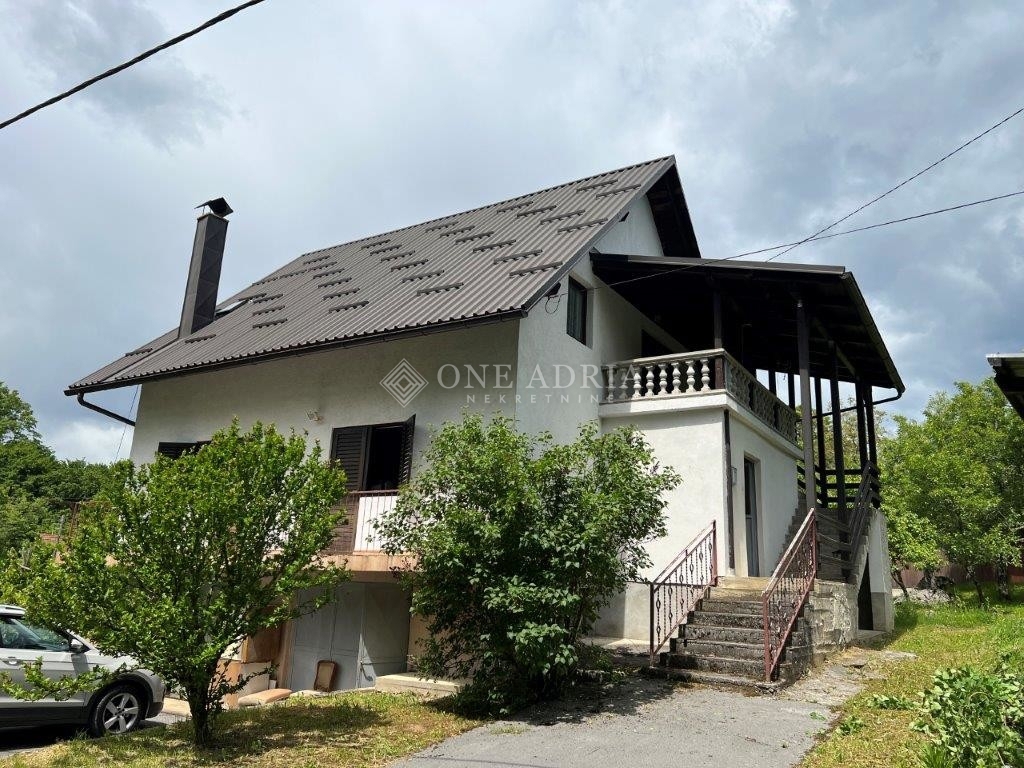 Casa In vendita - KARLOVAČKA TOUNJ