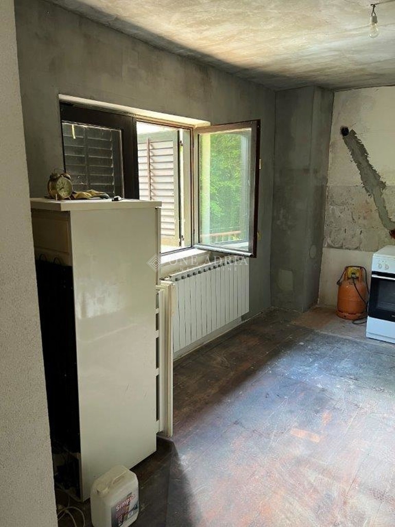 Casa In vendita - KARLOVAČKA TOUNJ