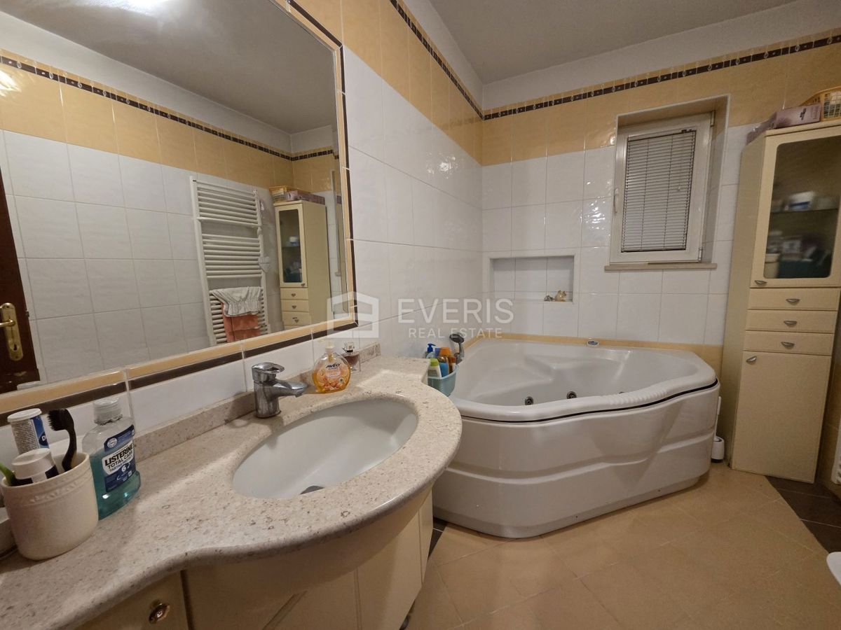 Casa In vendita - PRIMORSKO-GORANSKA VIŠKOVO
