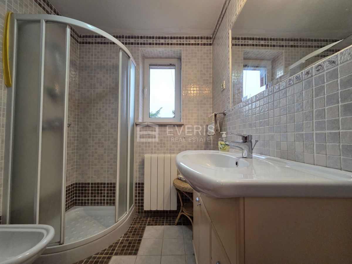 Casa In vendita - PRIMORSKO-GORANSKA VIŠKOVO
