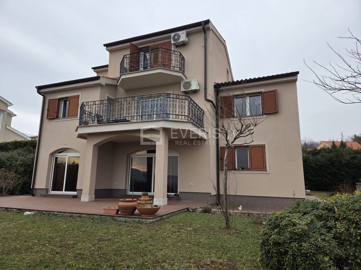 Casa In vendita - PRIMORSKO-GORANSKA VIŠKOVO