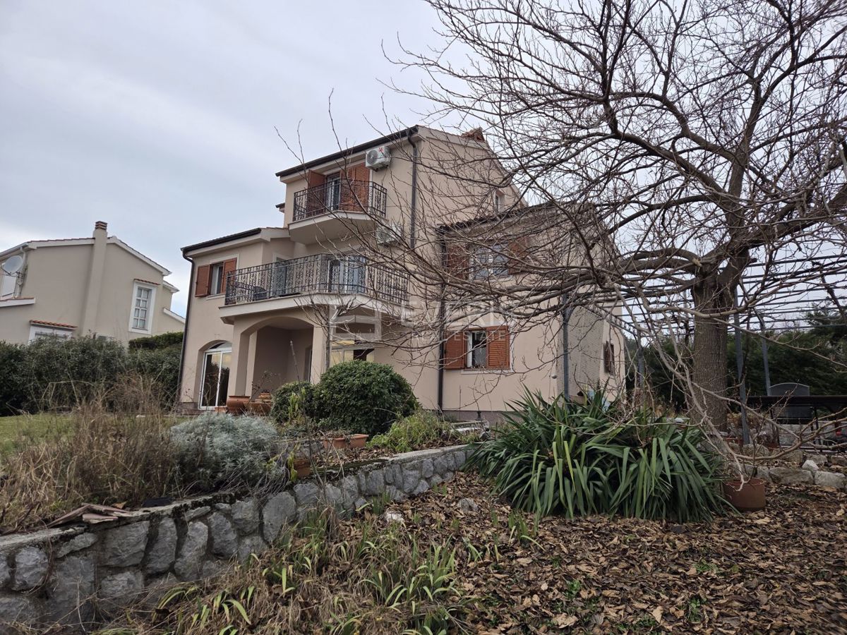 Casa In vendita - PRIMORSKO-GORANSKA VIŠKOVO