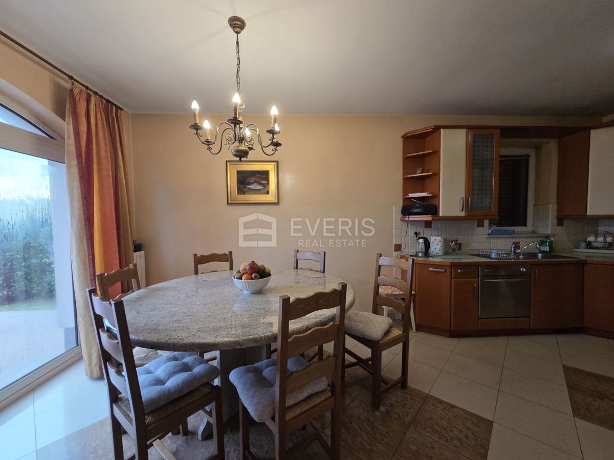 Casa In vendita - PRIMORSKO-GORANSKA VIŠKOVO