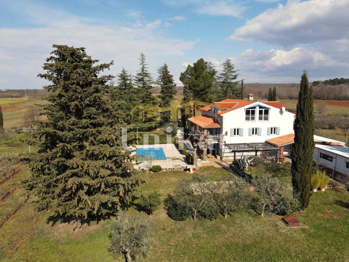 Casa In vendita - Istarska Poreč - foto 1/50