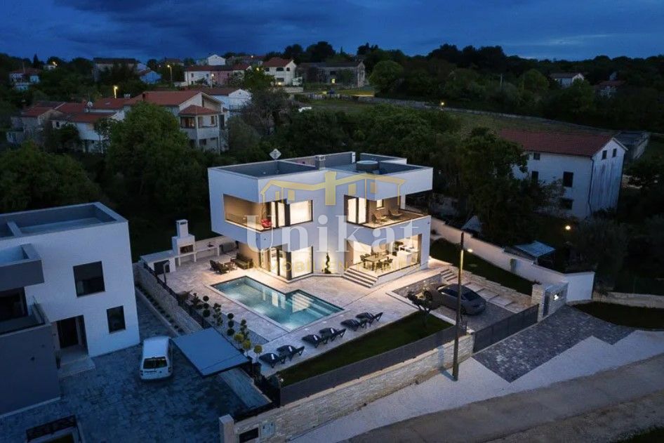 Haus Zu verkaufen - ISTARSKA MARČANA
